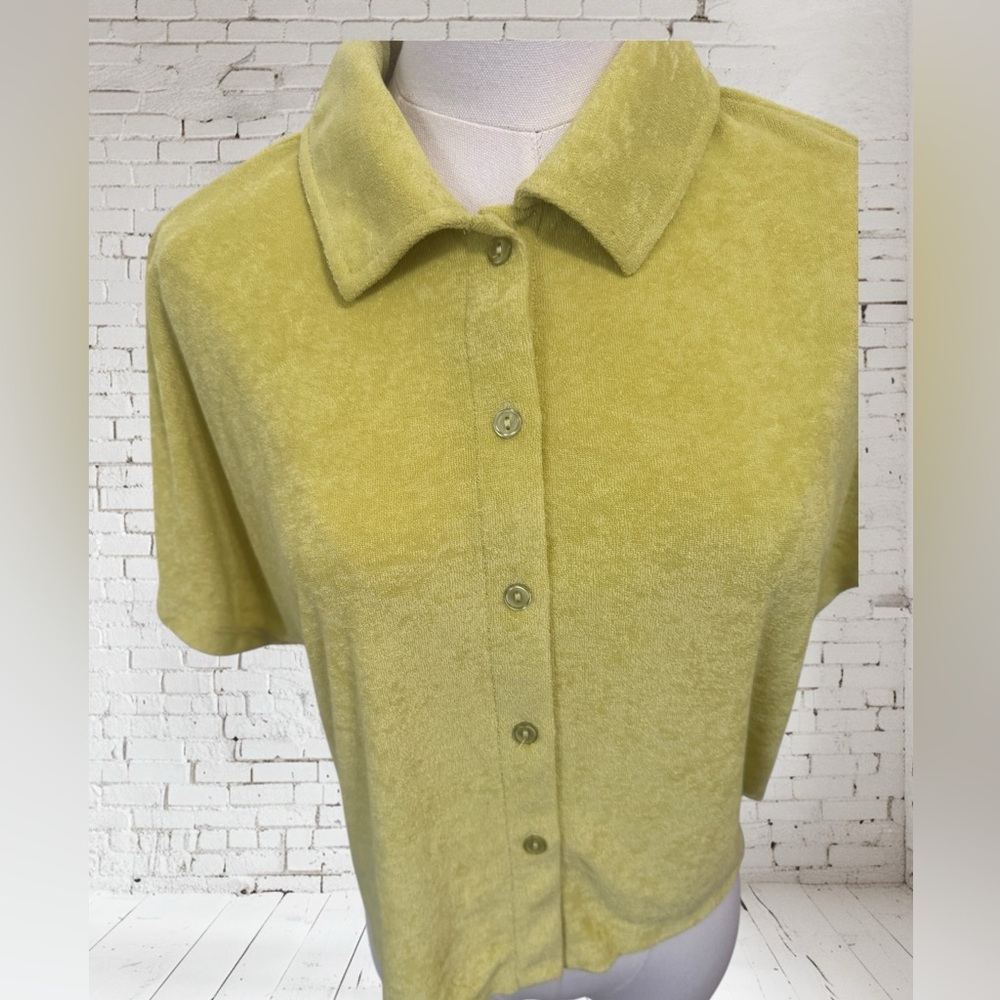 Andie Cropped Button-Up Terry Top Small NWT Green Soft Stretch Terry Loungewear - Picture 2 of 4